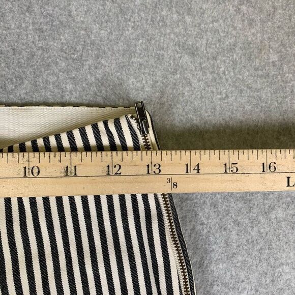 A New Day Womens Size 2 Ankle Pants Black White Stripe Side Zipper Stretch - Picture 3 of 15